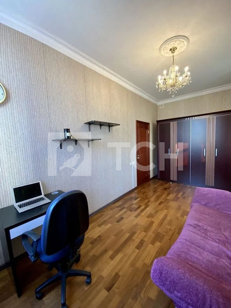 4-комн. Квартира, Москва, улица Авиаконструктора Микояна, 14к2, #id469559 —  купить по цене 150 000 руб.