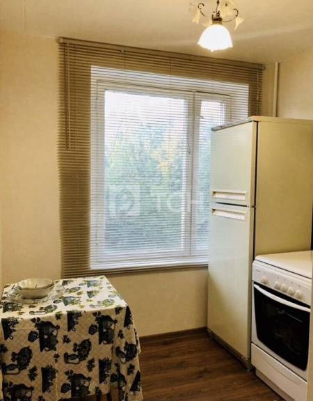 2-комн. квартира, посёлок Здравница, улица Дубки, 5, #id1495892