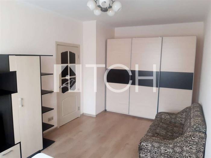 1-комн. квартира, Свердловский, ул Молодежная, 3 #id272190