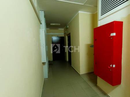 2-комн. квартира, посёлок городского типа Свердловский, улица Строителей, 3, #id2219516