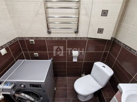 Квартира-студия, посёлок городского типа Свердловский, улица Михаила Марченко, 10, #id1946574