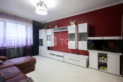 3-комн. квартира, посёлок Биокомбината, 27, #id1966096