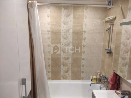 2-комн. квартира, Ивантеевка, Трудовая улица, 22, #id403994