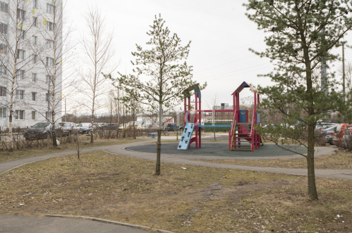 2-комн. квартира, посёлок городского типа Свердловский, Заречная улица, 10, #id1503786