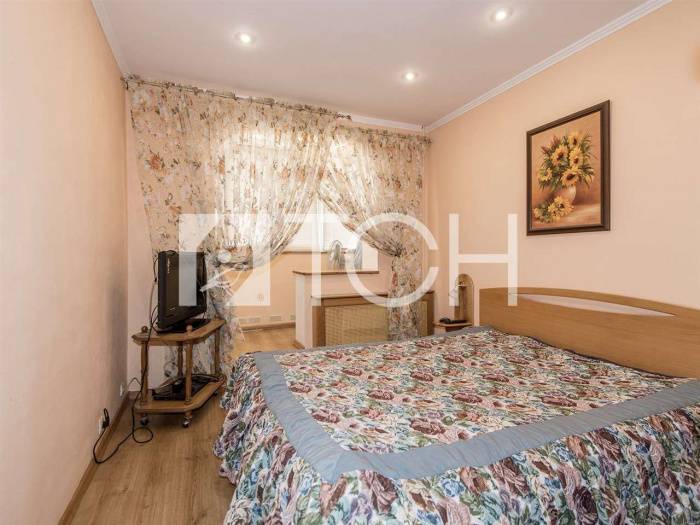 3-комн. квартира, Королев, пр-кт Космонавтов, 2Б #id249293