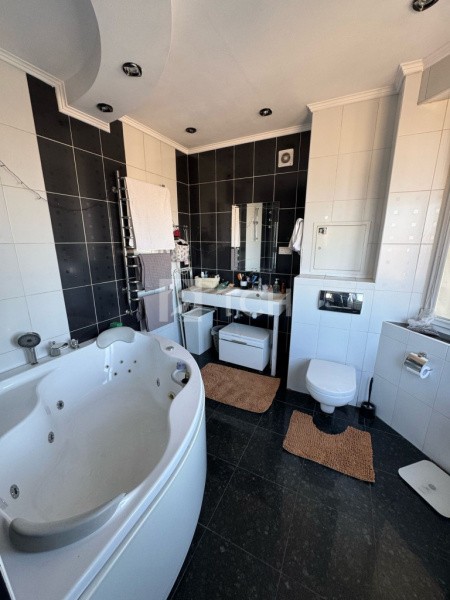 4-комн. квартира, Королёв, улица Ленина, 25А, #id1512749