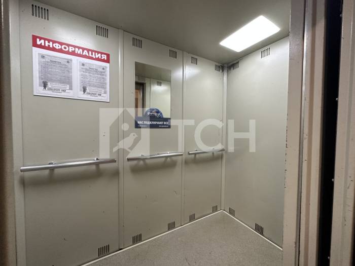 2-комн. Квартира, рабочий посёлок Свердловский, Берёзовая улица, 4, #id725685