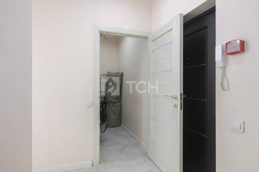 3-комн. квартира, посёлок городского типа Свердловский, Заречная улица, 10, #id1983722