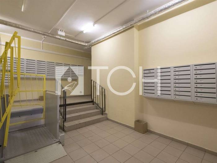 1-комн. квартира, Свердловский, ул Строителей, 9 #id297600
