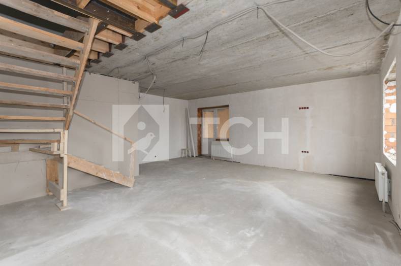 4-комн. Квартира, деревня Оболдино, Радужная улица, 12, #id599257