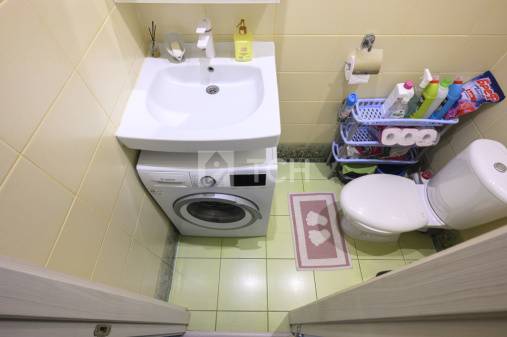 2-комн. квартира, посёлок городского типа Свердловский, Заречная улица, 3, #id1980858