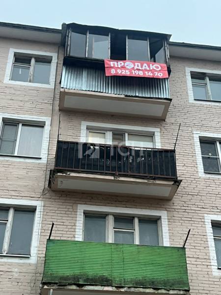 2-комн. квартира, посёлок городского типа Свердловский, Набережная улица, 4А, #id1876500