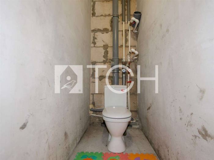 2-комн. квартира, Свердловский, ул Строителей, 6 #id280204