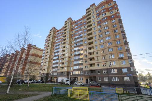 1-комн. квартира, посёлок городского типа Свердловский, Заречная улица, 7, #id1856431