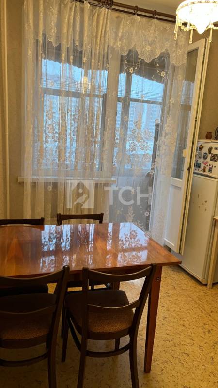 1-комн. квартира, Королёв, проспект Космонавтов, 20/35, #id1927191