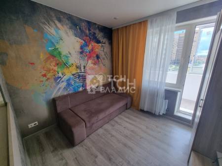 Квартира-студия, посёлок городского типа Свердловский, улица Строителей, 3, #id1990602