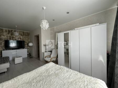 1-комн. квартира, посёлок городского типа Свердловский, Заречная улица, 7, #id1856431