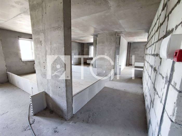 3-комн. квартира, Свердловский, ул Строителей, 22 #id283342