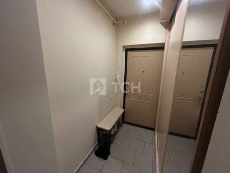 1-комн. квартира, посёлок городского типа Свердловский, улица Строителей, 8, #id1858290