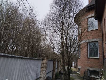 Дом, Новомосковский административный округ, посёлок Красные Горки, улица Вишнёвый Сад, 18, #id1715285