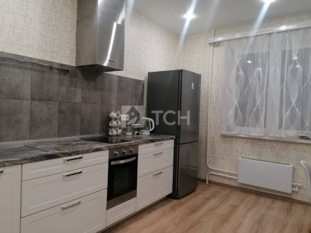 2-комн. квартира, посёлок городского типа Свердловский, Заречная улица, 9, #id1962971