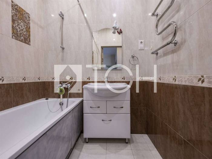 2-комн. квартира, Свердловский, ул Заречная, 1 #id279432