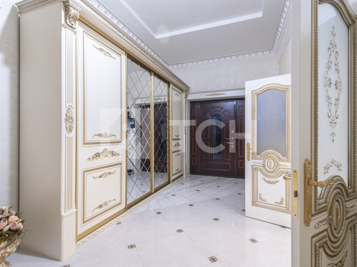 Дом, Раменский г.о., дачный посёлок Кратово, улица Гоголя, 64, #id359643
