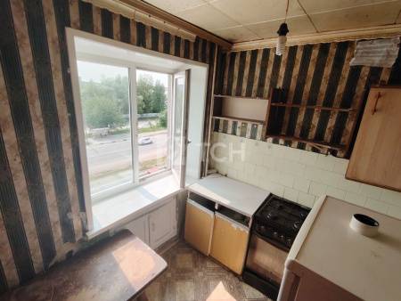 4-комн. квартира, деревня Давыдово, Заводская улица, 2, #id1620783