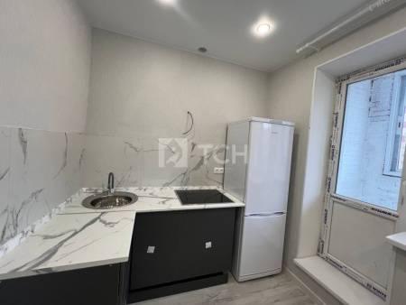 1-комн. квартира, посёлок городского типа Свердловский, улица Строителей, 12, #id1962374