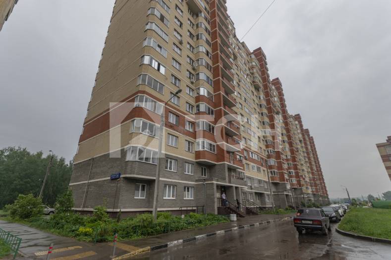 2-комн. Квартира, рабочий посёлок Свердловский, Берёзовая улица, 4, #id725685