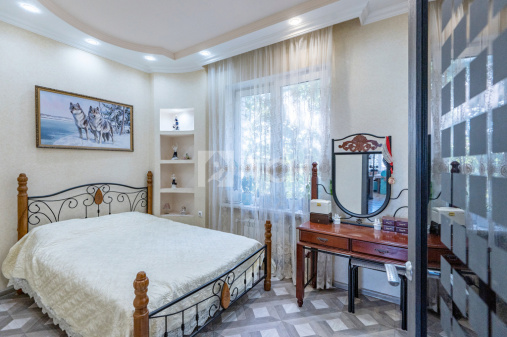 2-комн. квартира, Ивантеевка, Студенческий проезд, 8, #id749603