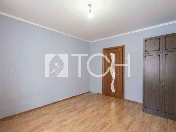 3-комн. квартира, Свердловский, ул Заводская, 3 #id258344