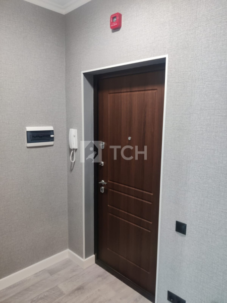 Квартира-студия, посёлок городского типа Свердловский, Заречная улица, 14, #id1273169