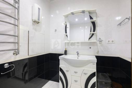 4-комн. квартира, Балашиха, Чистопольская улица, 30, #id1860349