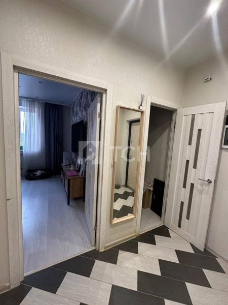 1-комн. квартира, посёлок городского типа Свердловский, Заречная улица, 13, #id1919697