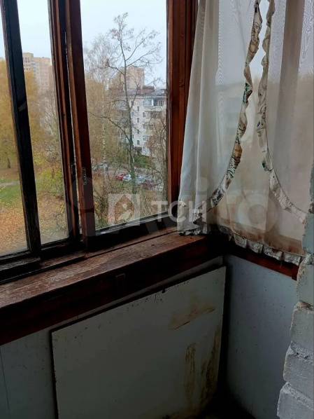 2-комн. квартира, посёлок городского типа Свердловский, Набережная улица, 4А, #id1876500