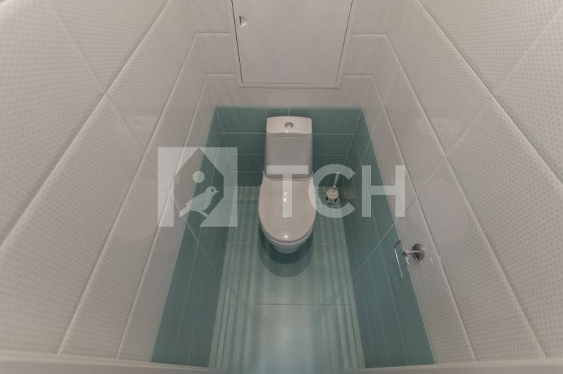 1-комн. Квартира, рабочий посёлок Свердловский, улица Строителей, 18, #id693741