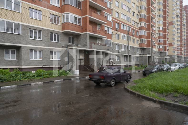 2-комн. Квартира, рабочий посёлок Свердловский, Берёзовая улица, 4, #id725685