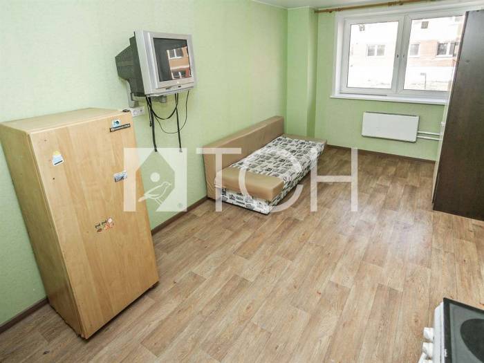 2-комн. квартира, Большие Жеребцы, мкр Восточный, 1к4 #id262337