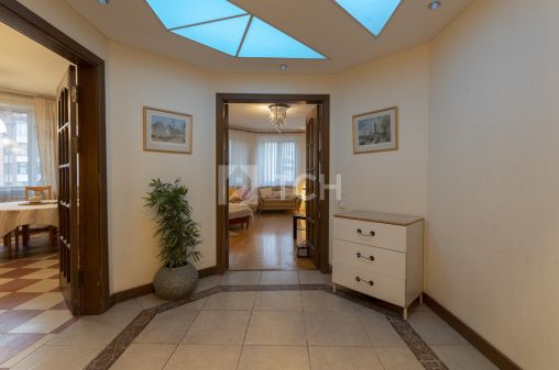 4-комн. квартира, Королёв, улица Маяковского, 4, #id1334786