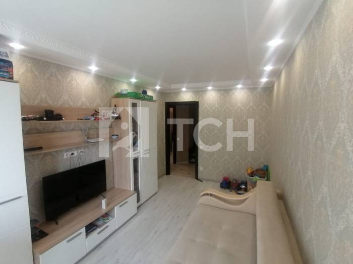 2-комн. Квартира, деревня Большие Жеребцы, микрорайон Восточный, 1к7, #id409844