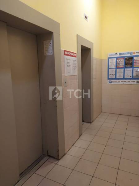 1-комн. квартира, посёлок городского типа Свердловский, Заречная улица, 1, #id1968009