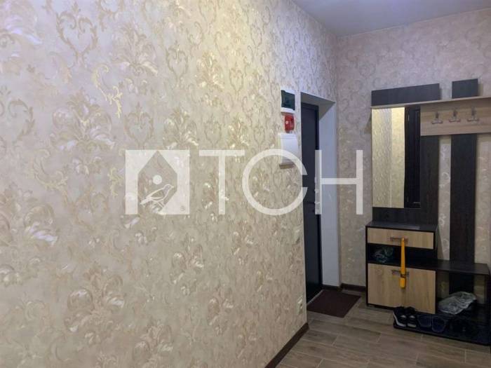 2-комн. квартира, Свердловский, ул Строителей, 20 #id293130