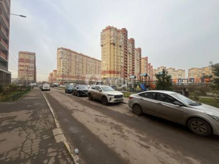 Квартира-студия, посёлок городского типа Свердловский, Заречная улица, 13, #id1962140