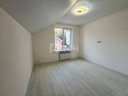 Дом, г.о. Королёв, Королёв, улица Ушакова, #id1583317