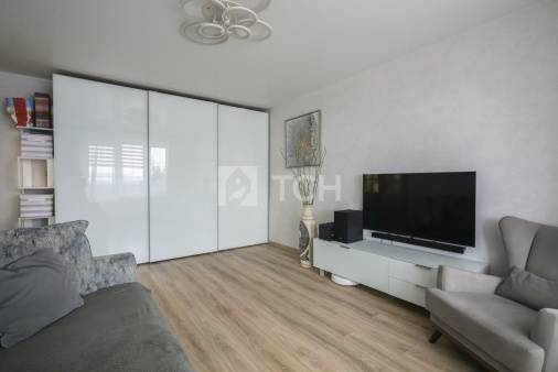 2-комн. квартира, Пушкино, Заводская улица, 10, #id1890779