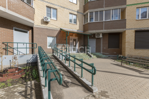 1-комн. квартира, дачный посёлок Зеленоградский, улица Зелёный Город, 4, #id1402515