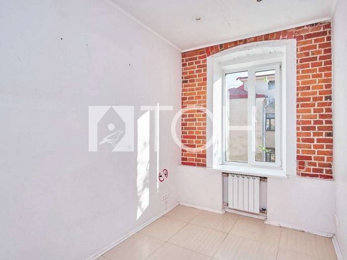 Более 5-комн., Москва, ул Петровка, 17с2 #id279670