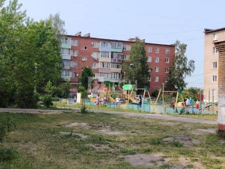 4-комн. квартира, деревня Давыдово, Заводская улица, 2, #id1620783