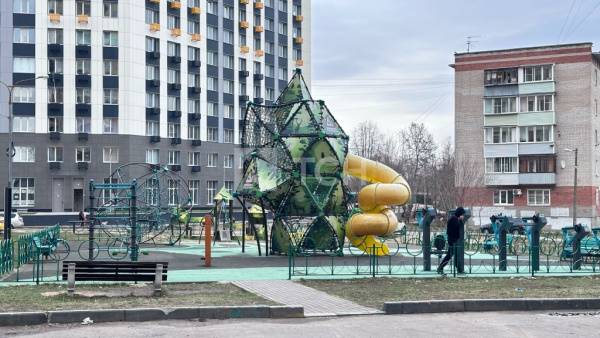 Квартира-студия, Красноармейск, улица Морозова, 16, #id1565399